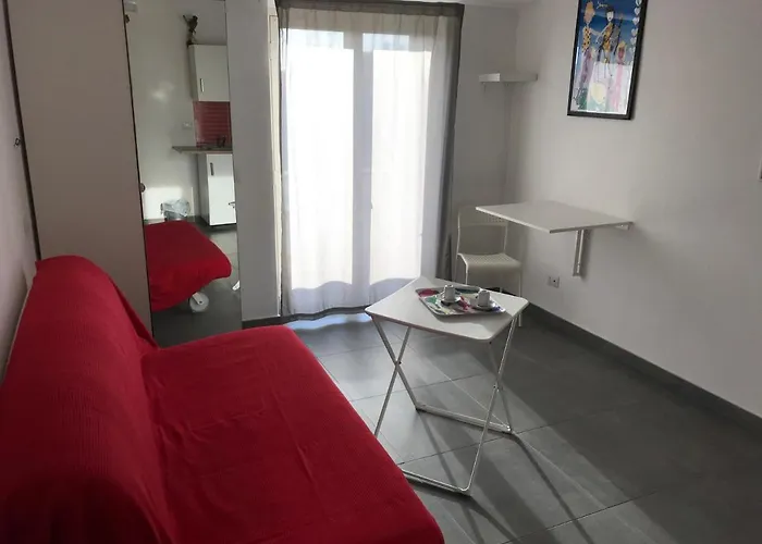 Libertino Casa de hóspedes 3*