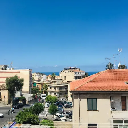 بيت ضيافة Libertino تروبيا